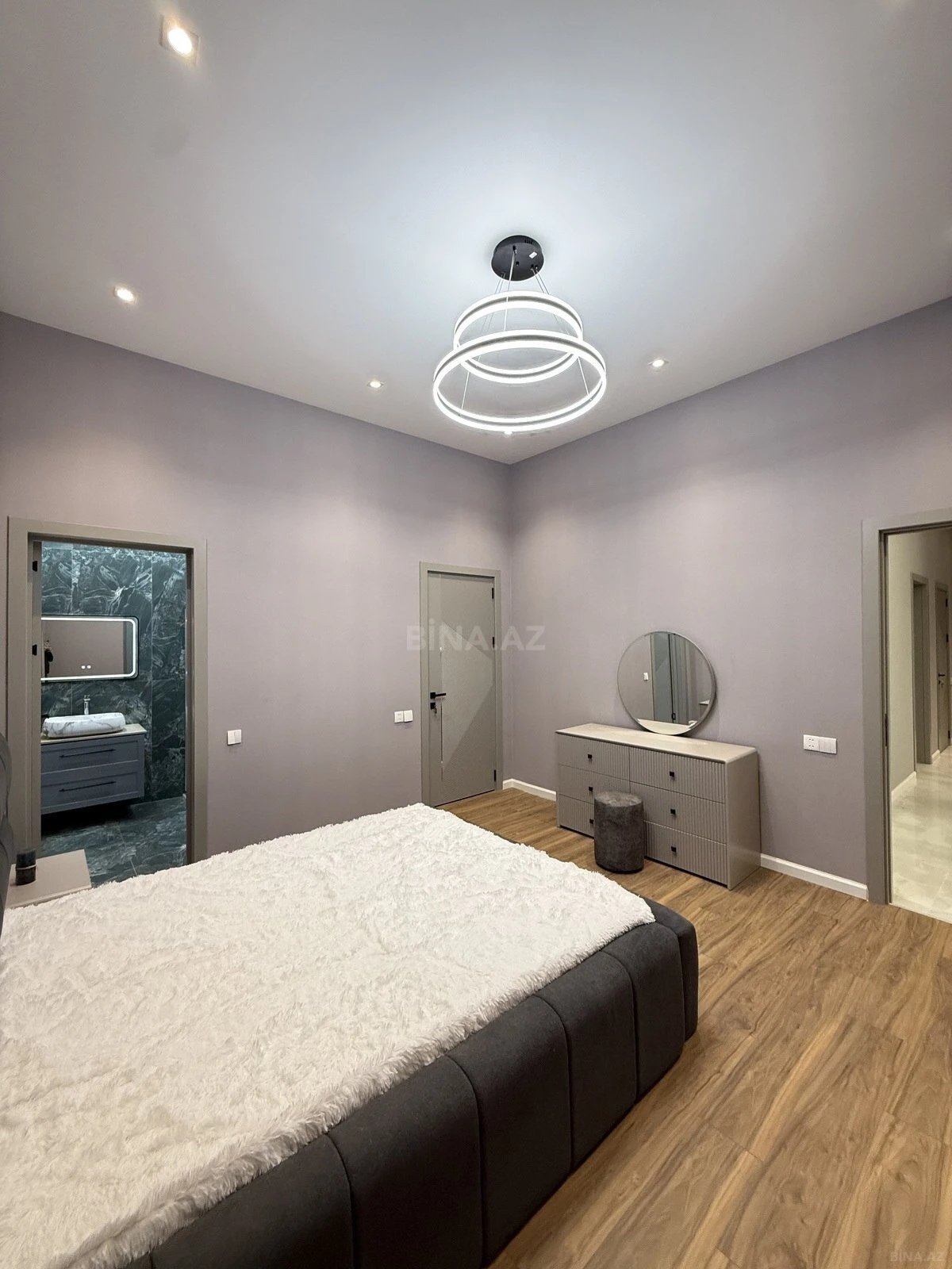 Satılır 4 otaqlı həyət evi 160 m²