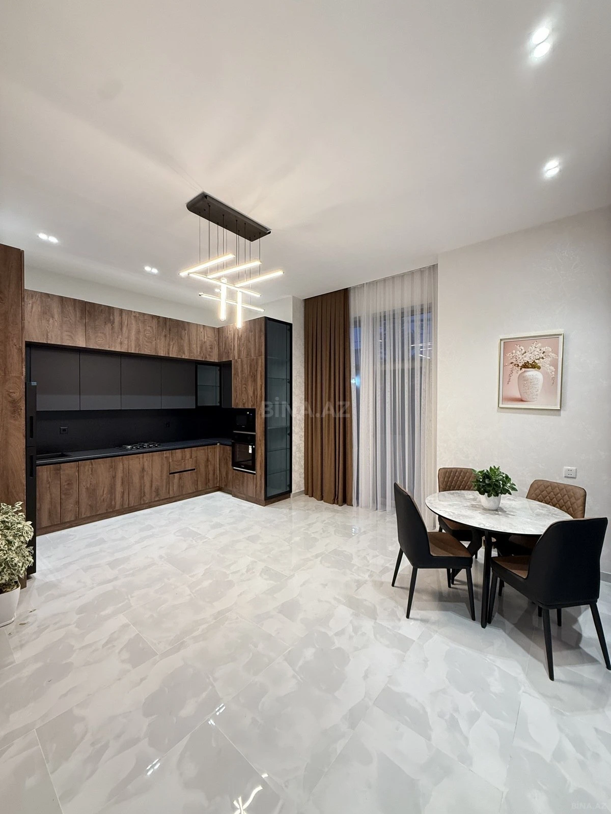 Satılır 4 otaqlı həyət evi 160 m²