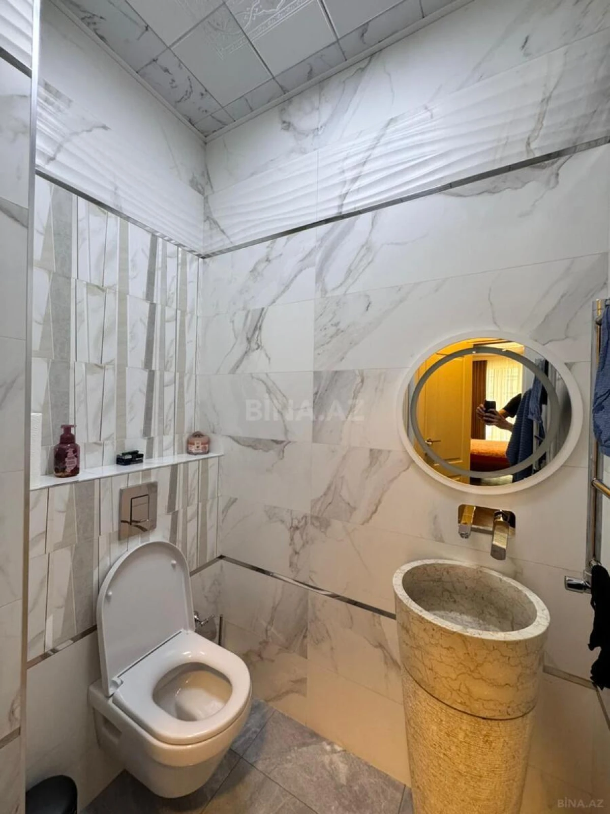 Satılır 4 otaqlı mənzil 165 m²