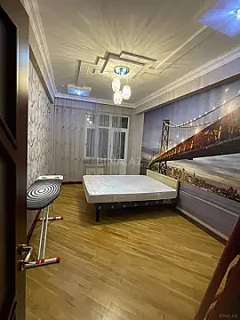 Kirayə verilir 3 otaqlı mənzil 140 m² — Bakı, İnşaatçılar 3 otaq 140.00 m²