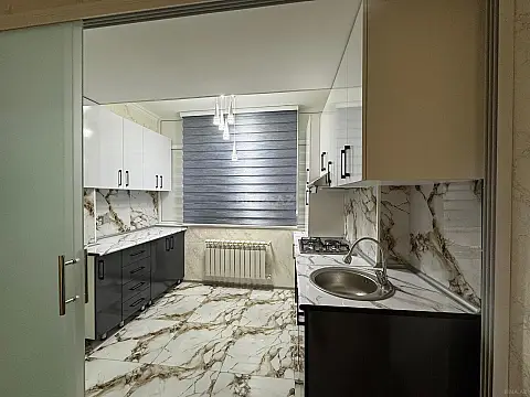 Satılır 3 otaqlı mənzil 55 m² — Bakı, Memar Əcəmi yanı 3 otaq 55.00 m²
