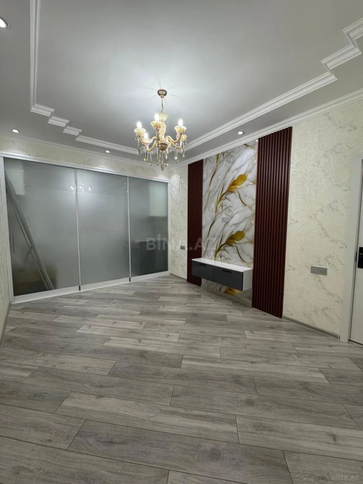 Satılır 3 otaqlı mənzil 55 m²