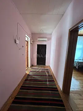Satılır 4 otaqlı həyət evi 130 m²
