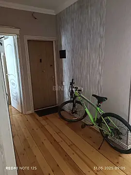 Satılır 4 otaqlı mənzil 110 m²