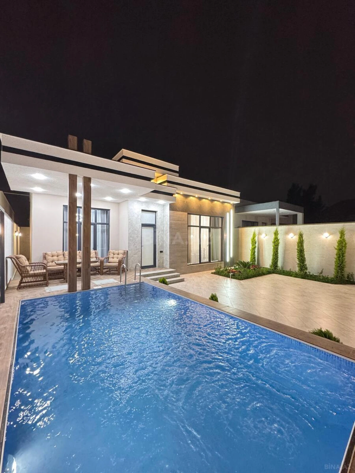 Satılır 4 otaqlı həyət evi 135 m²