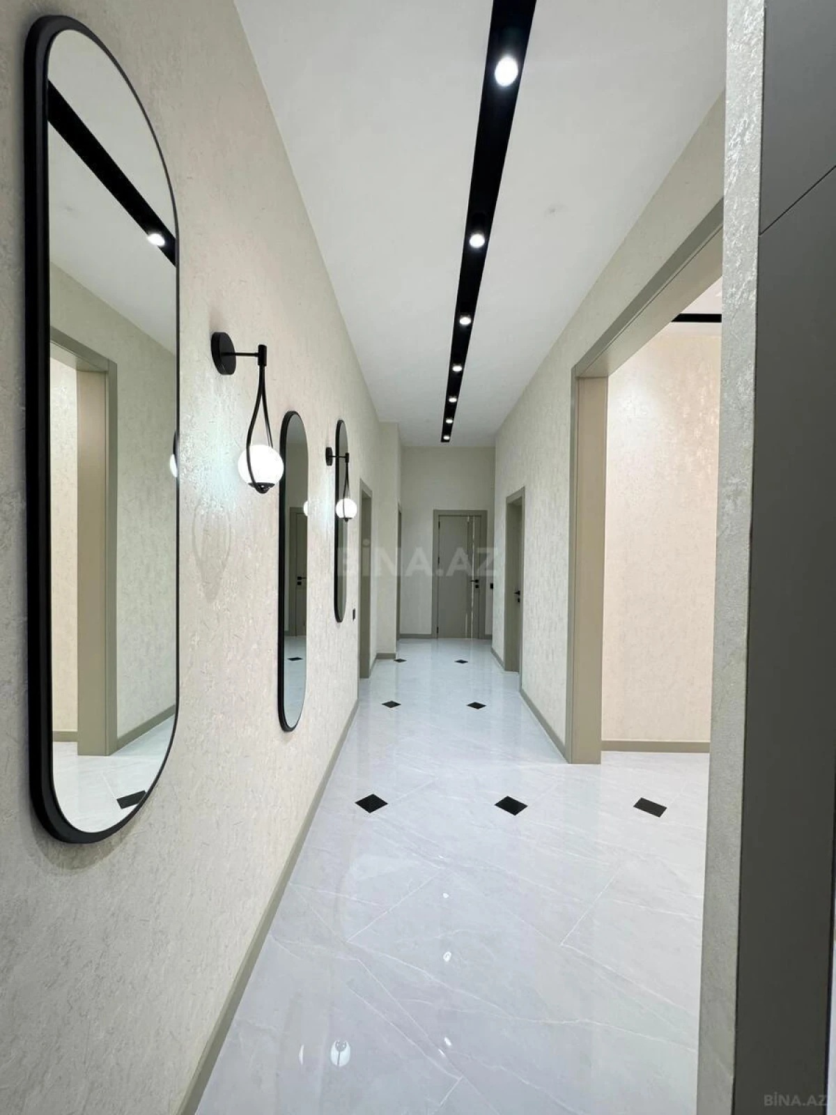 Satılır 4 otaqlı həyət evi 135 m²