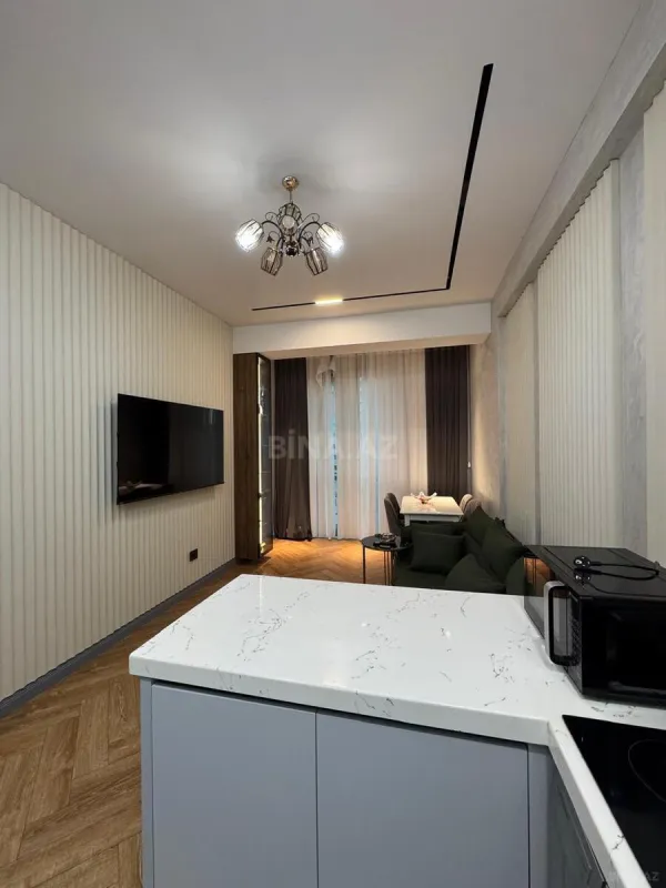 Kirayə verilir 2 otaqlı mənzil 60 m²