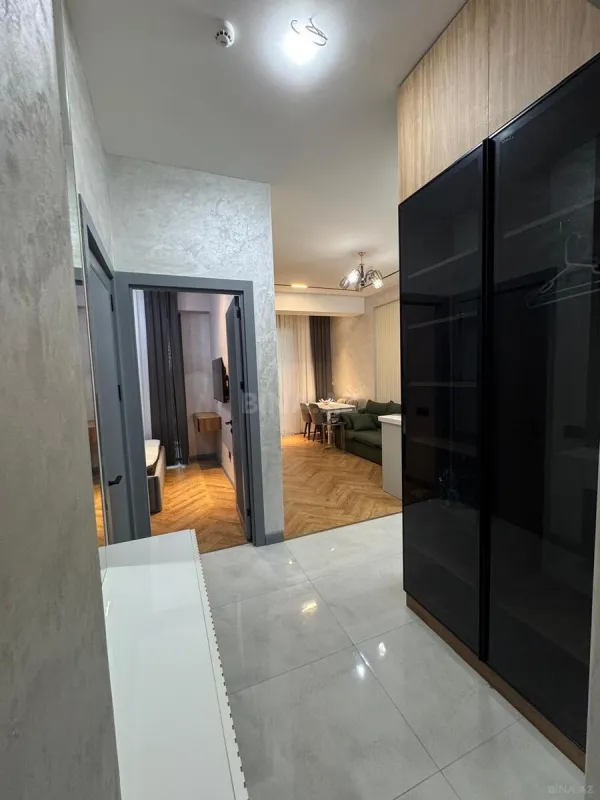 Kirayə verilir 2 otaqlı mənzil 60 m²