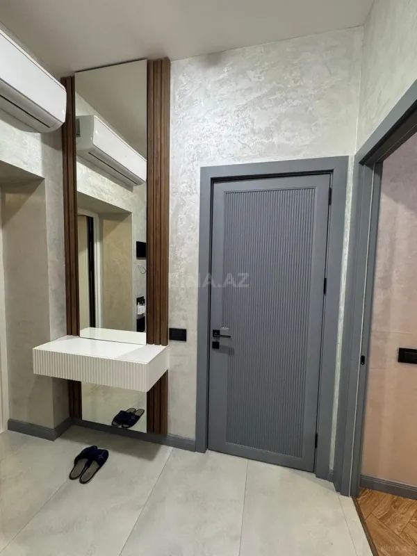 Kirayə verilir 2 otaqlı mənzil 60 m²