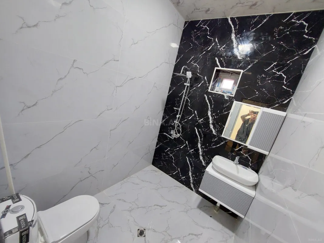 Satılır 4 otaqlı həyət evi 146 m²