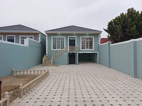 Satılır 4 otaqlı həyət evi 146 m²