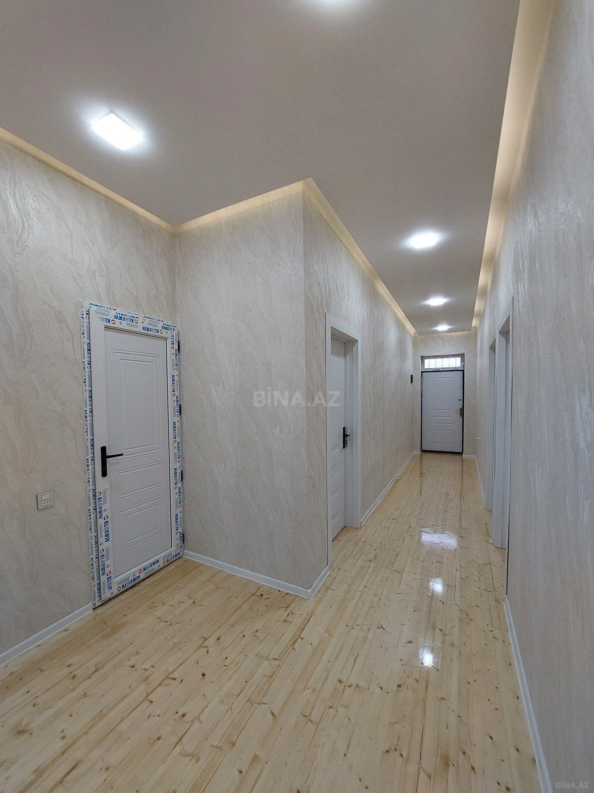 Satılır 4 otaqlı həyət evi 146 m²