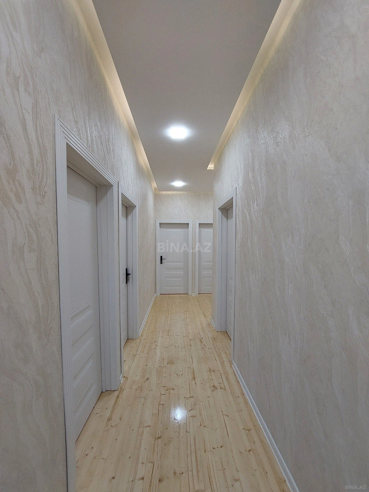 Satılır 4 otaqlı həyət evi 146 m²