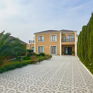 Satılır 7 otaqlı həyət evi 500 m² — Bakı, Mərdəkan 7 otaq 500.00 m²