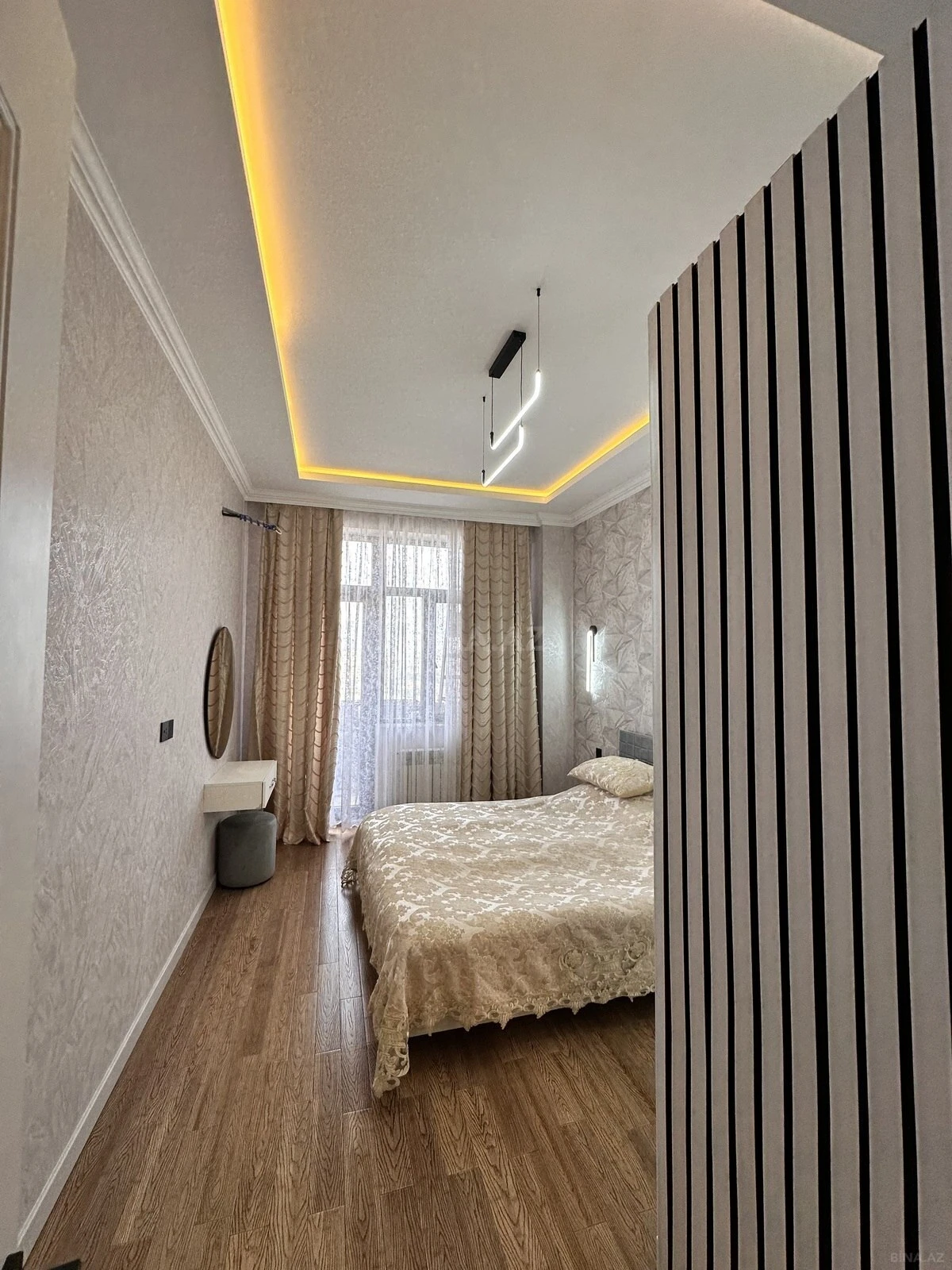 Satılır 3 otaqlı mənzil 103 m²