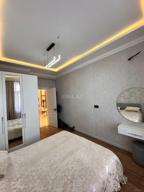 Satılır 3 otaqlı mənzil 103 m²
