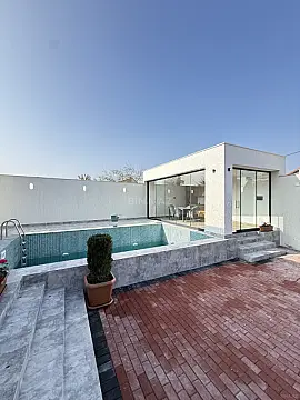 Satılır 4 otaqlı həyət evi 165 m²