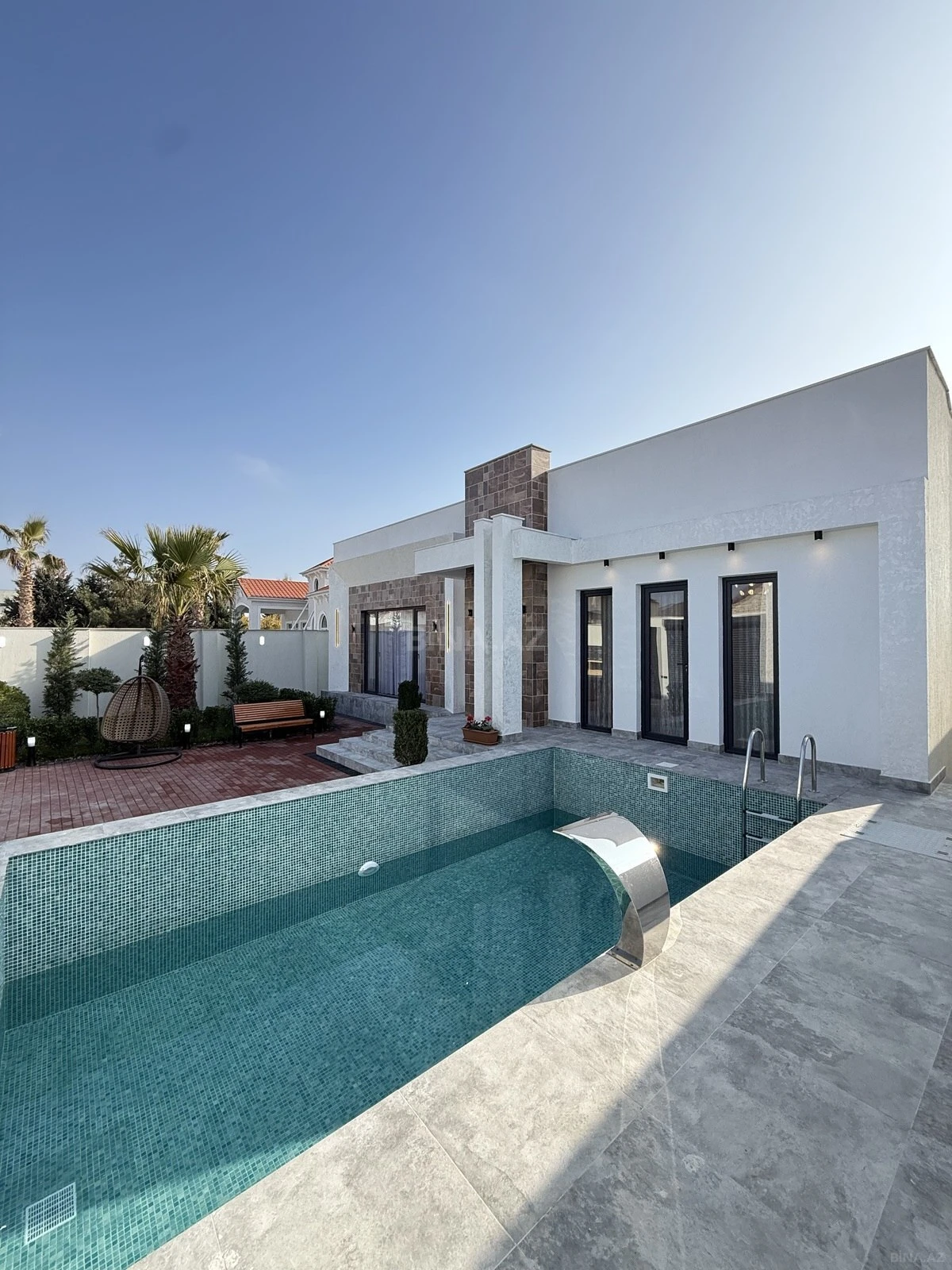 Satılır 4 otaqlı həyət evi 165 m²