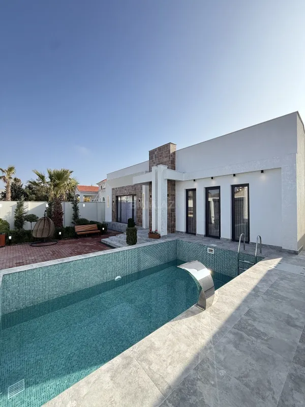 Satılır 4 otaqlı həyət evi 165 m²