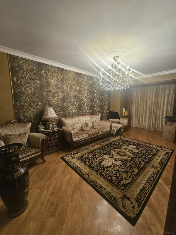 Satılır 3 otaqlı mənzil 90 m²