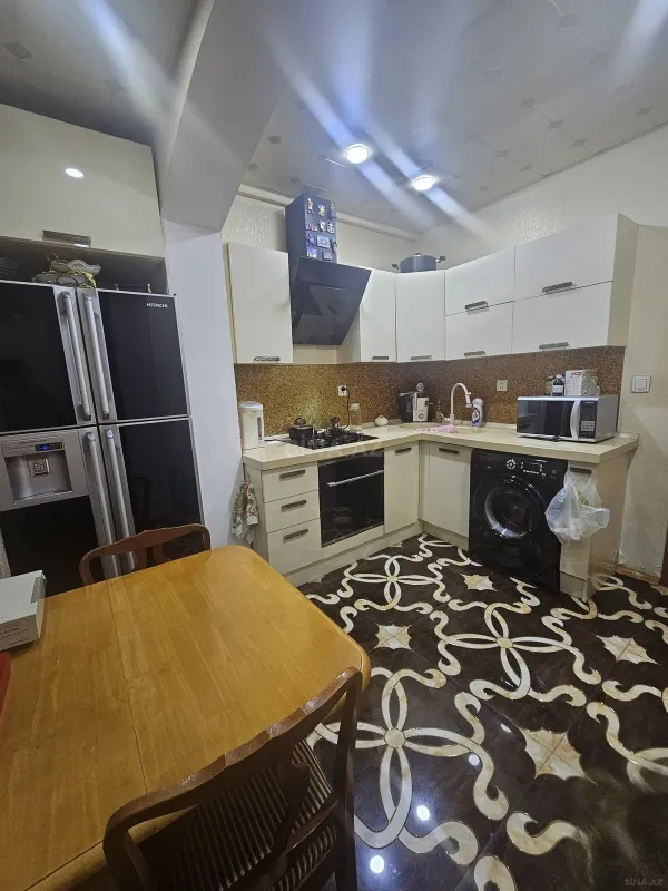 Satılır 3 otaqlı mənzil 90 m²