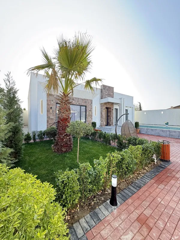 Satılır 4 otaqlı həyət evi 165 m²