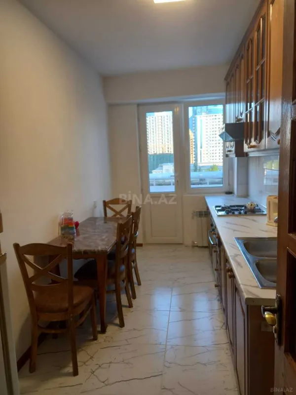 Kirayə verilir 3 otaqlı mənzil 80 m²