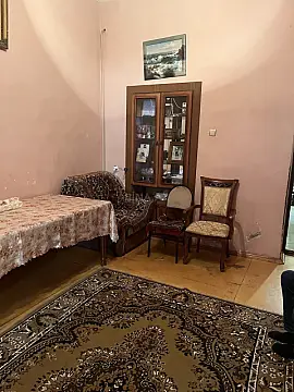 Satılır 2 otaqlı mənzil 70 m²