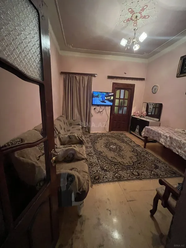 Satılır 2 otaqlı mənzil 70 m²