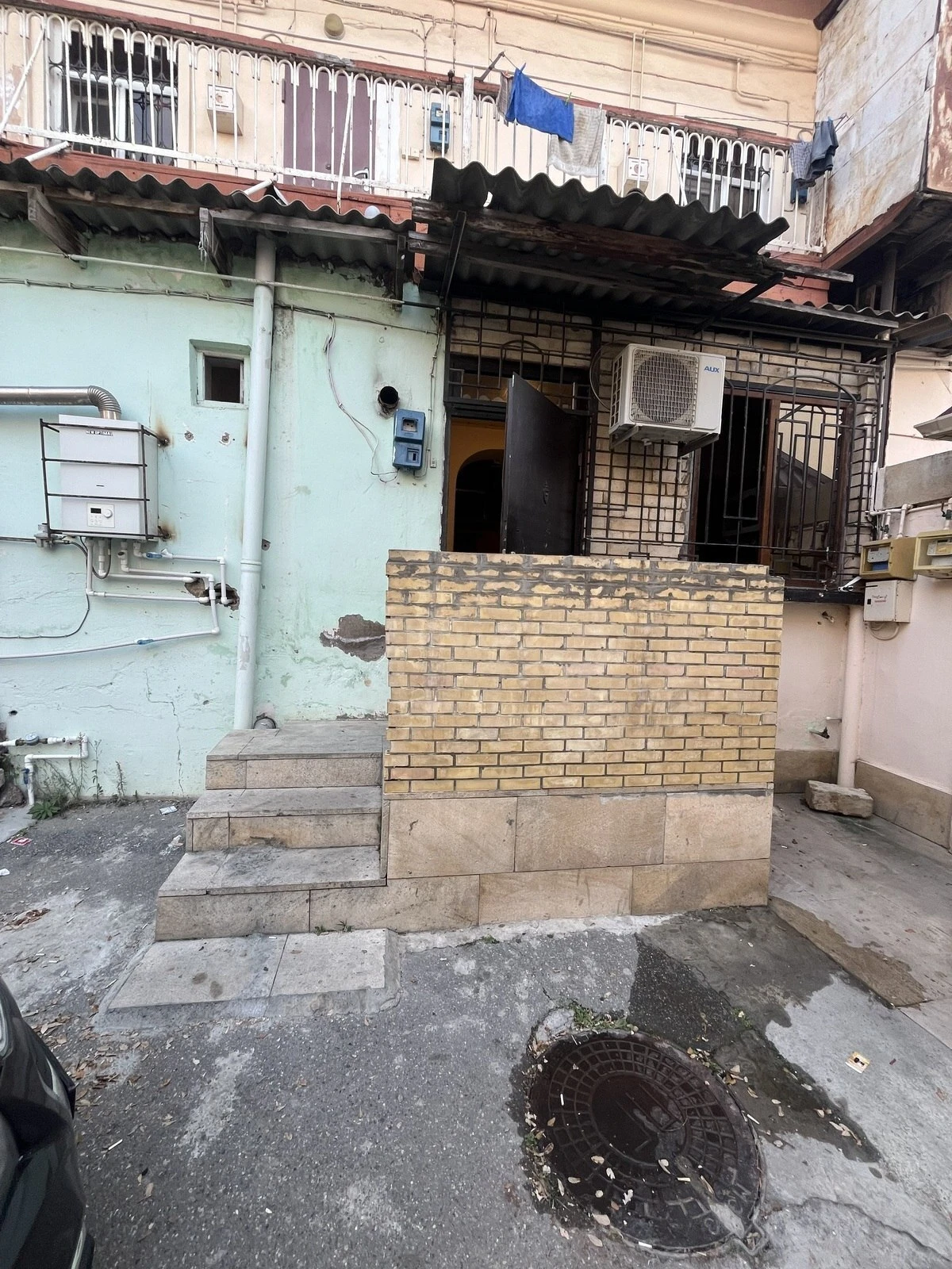 Satılır 2 otaqlı mənzil 70 m²