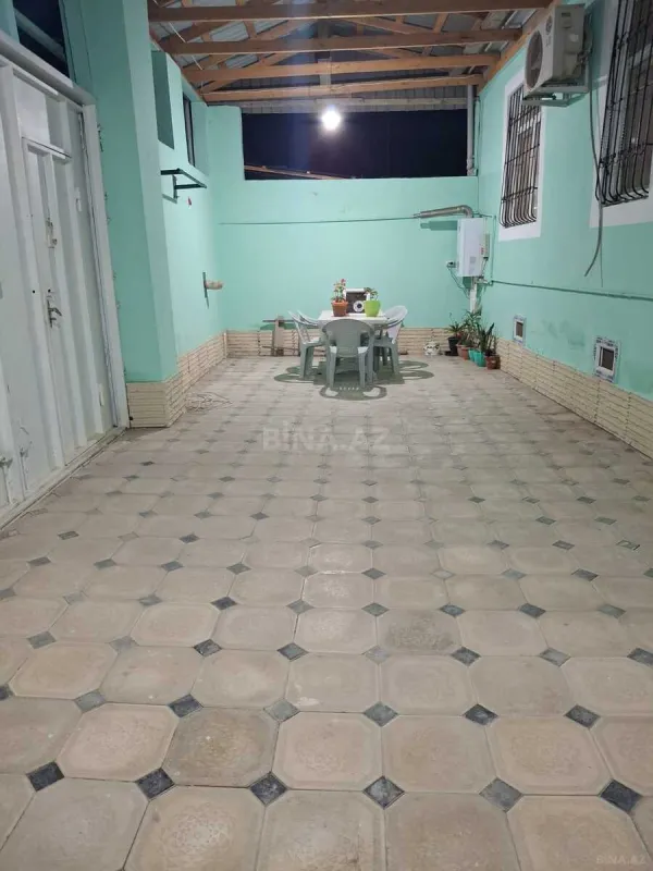 Satılır 2 otaqlı həyət evi 80 m²