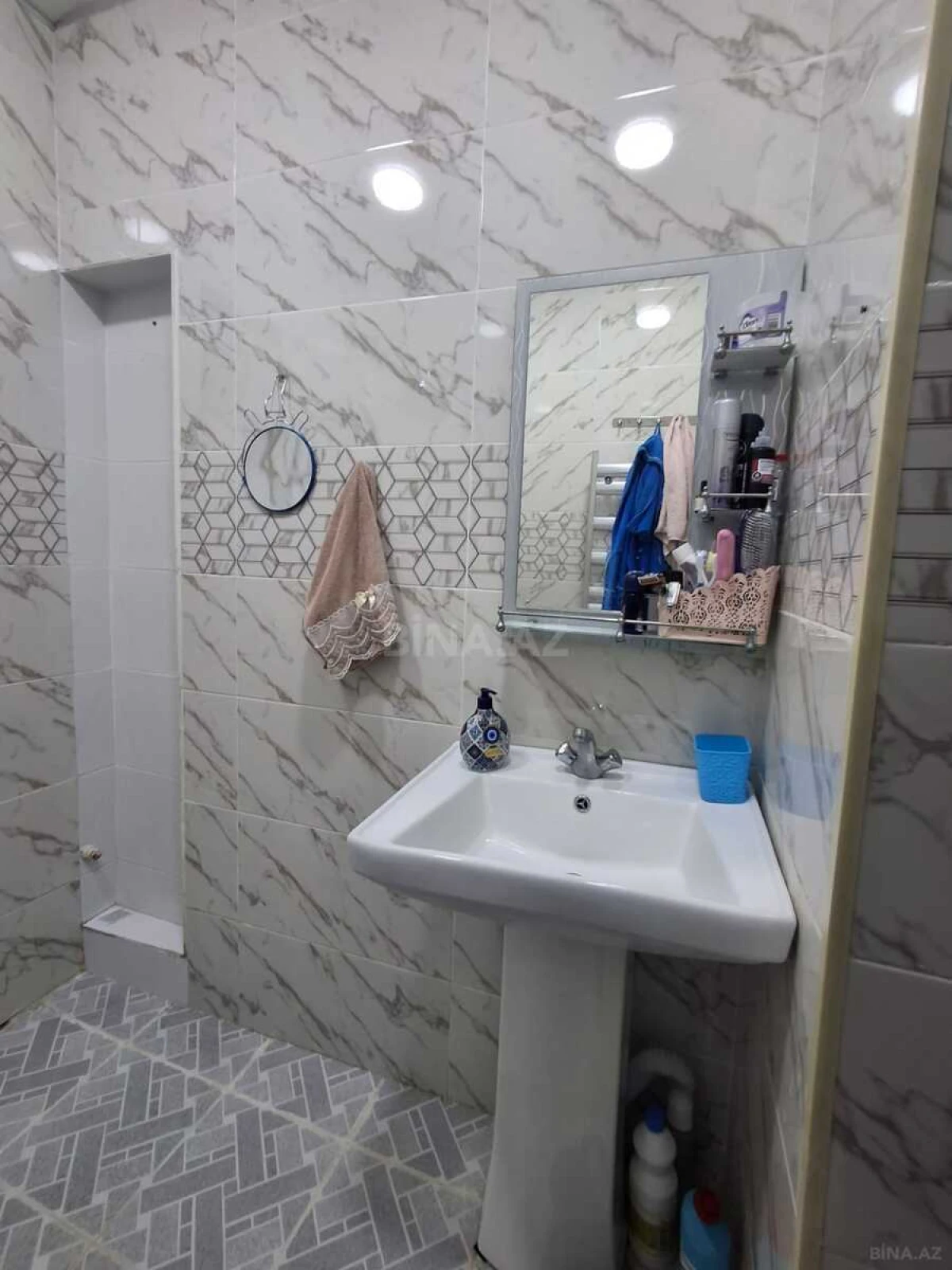 Satılır 2 otaqlı həyət evi 80 m²