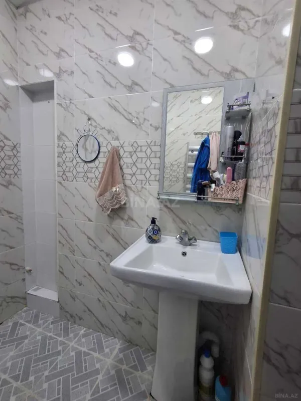 Satılır 2 otaqlı həyət evi 80 m²