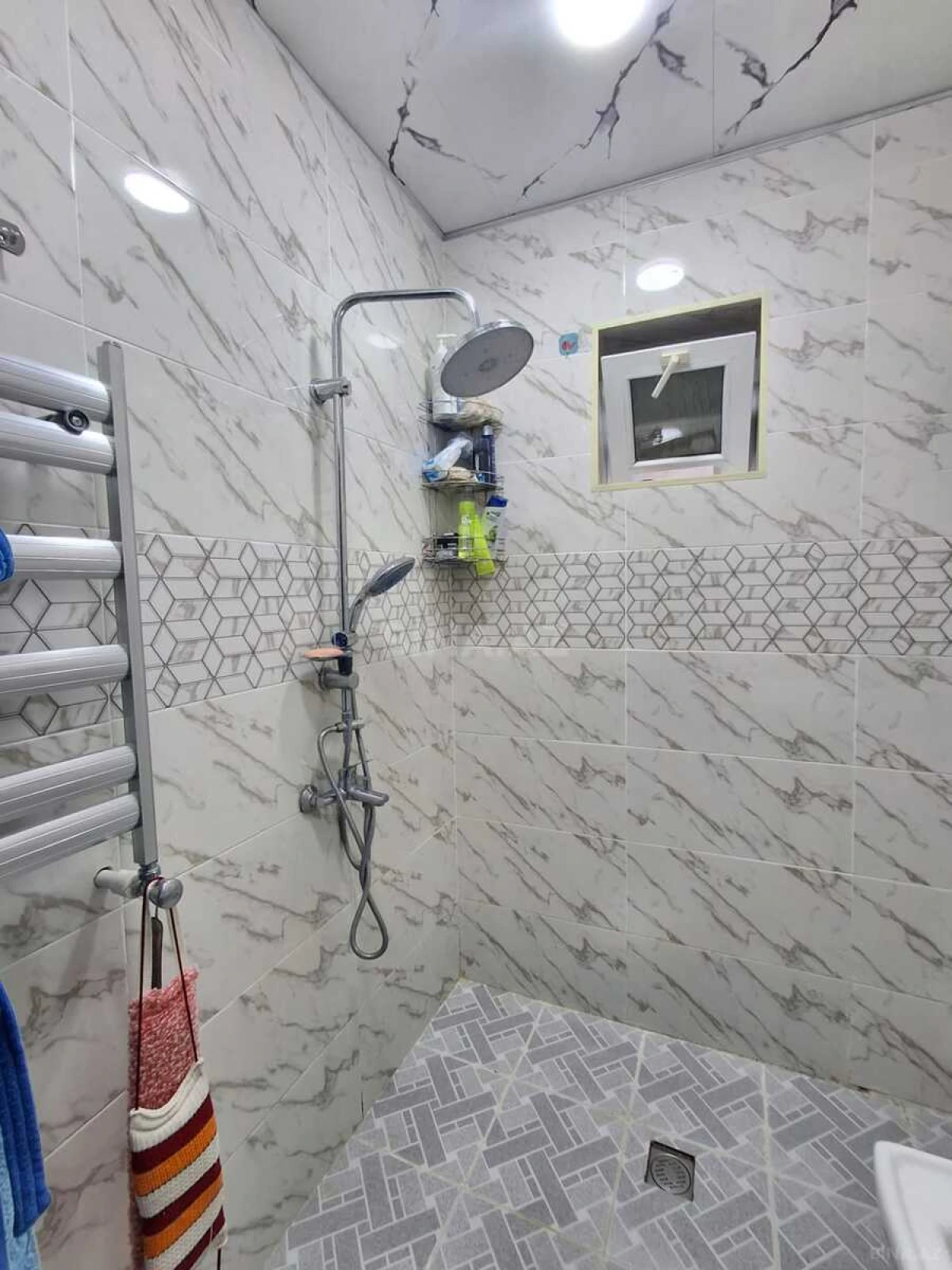 Satılır 2 otaqlı həyət evi 80 m²