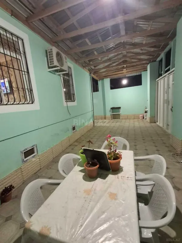 Satılır 2 otaqlı həyət evi 80 m²