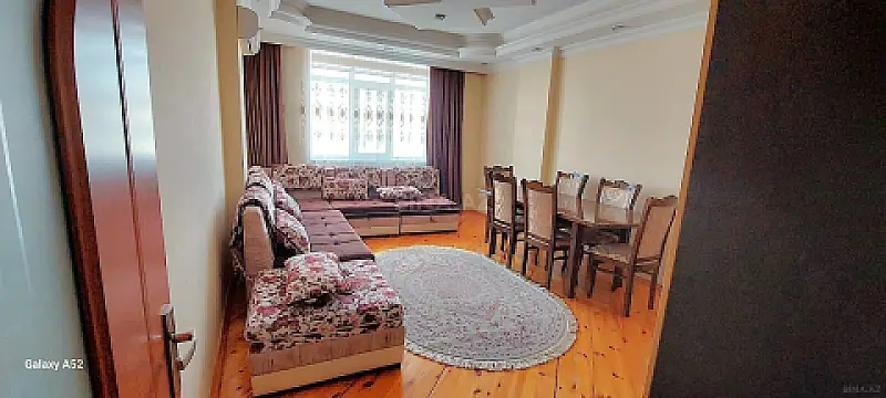 Satılır 2 otaqlı mənzil 86 m²