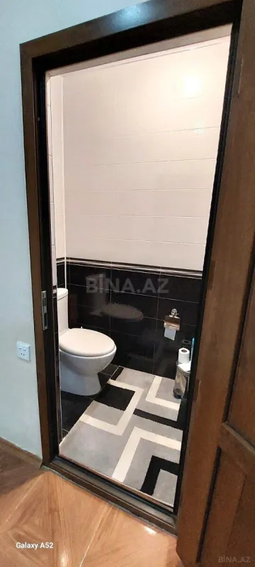 Satılır 2 otaqlı mənzil 86 m²