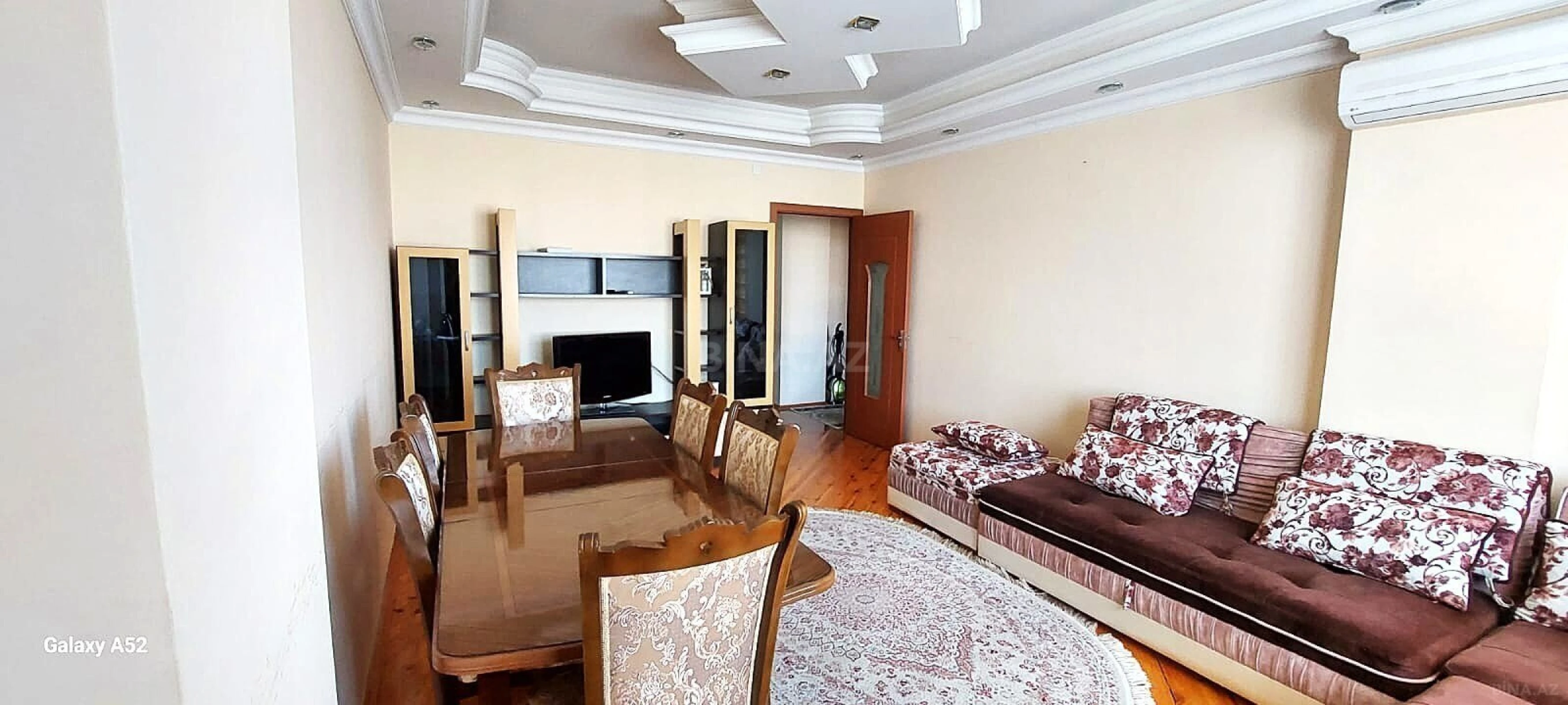 Satılır 2 otaqlı mənzil 86 m²