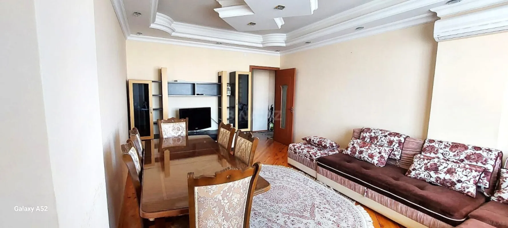 Satılır 2 otaqlı mənzil 86 m²