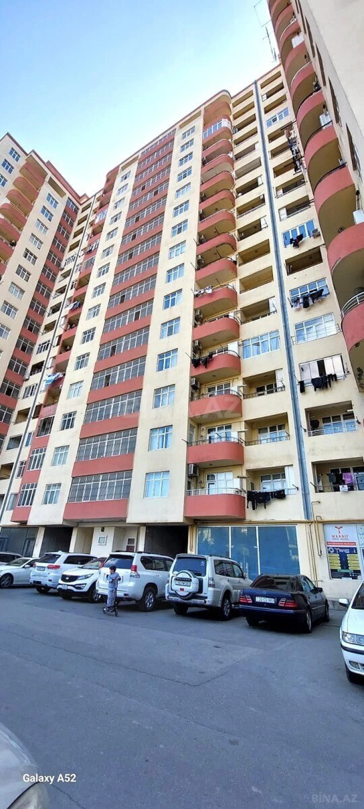Satılır 2 otaqlı mənzil 86 m²
