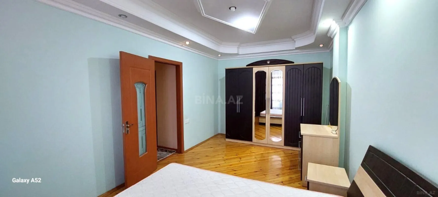 Satılır 2 otaqlı mənzil 86 m²