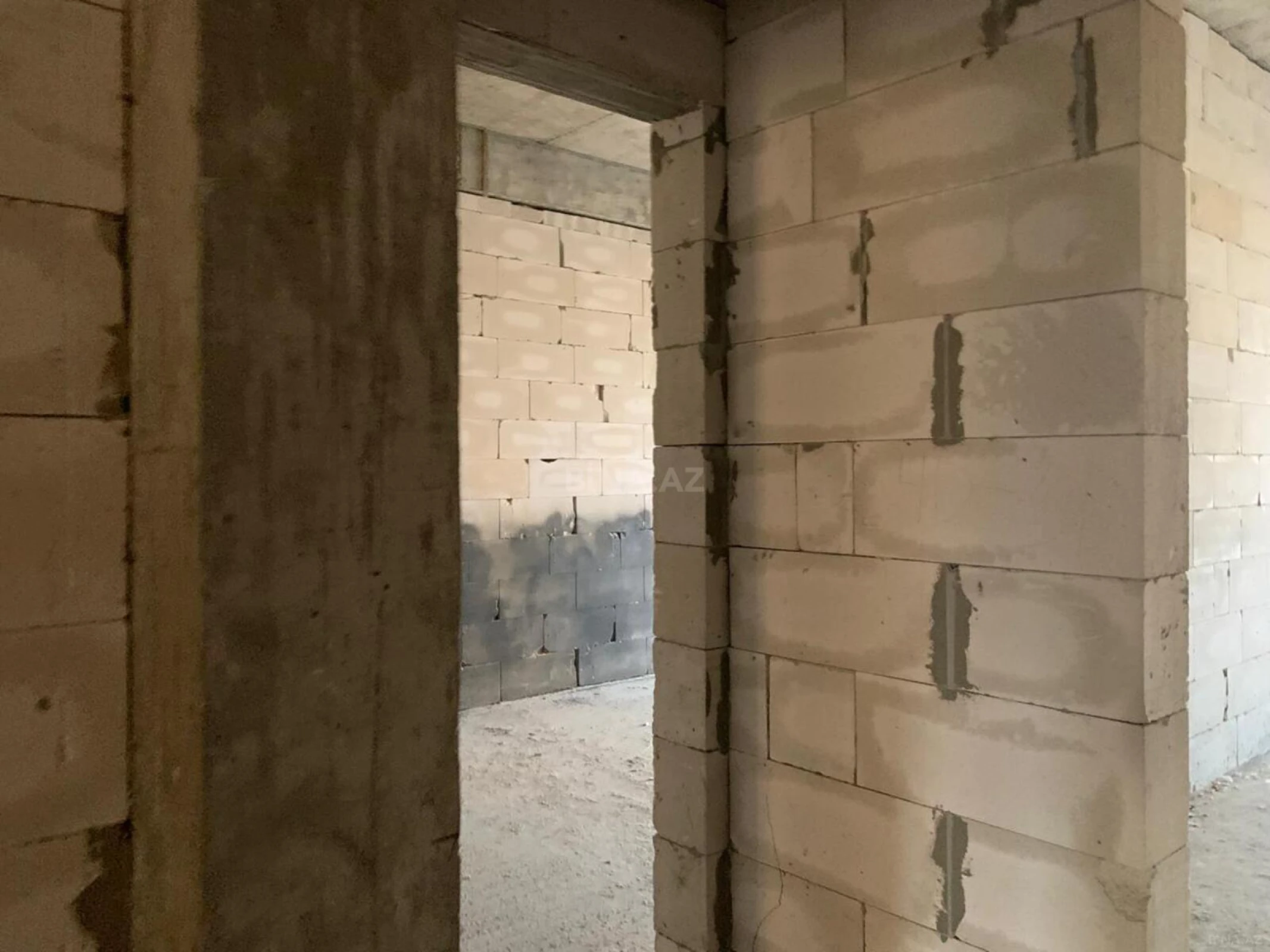 Satılır 2 otaqlı mənzil 55.8 m²