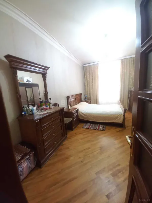 Satılır 3 otaqlı mənzil 70 m²