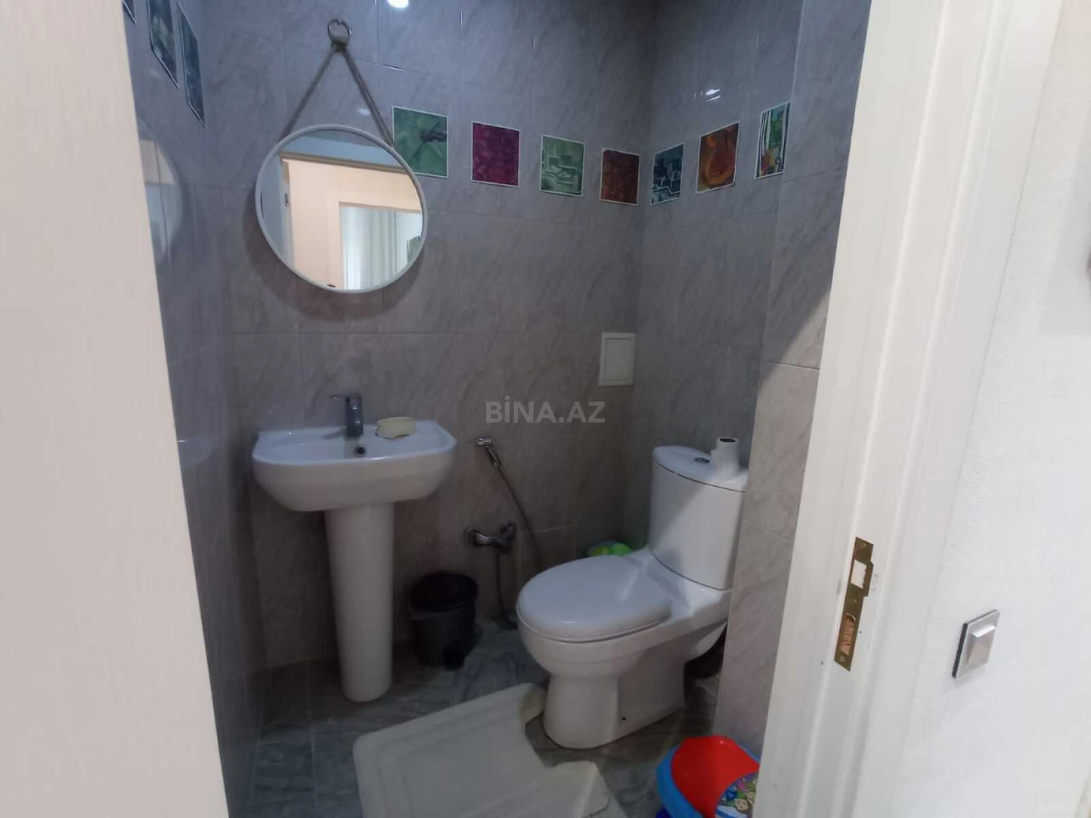 Satılır 3 otaqlı mənzil 94 m²