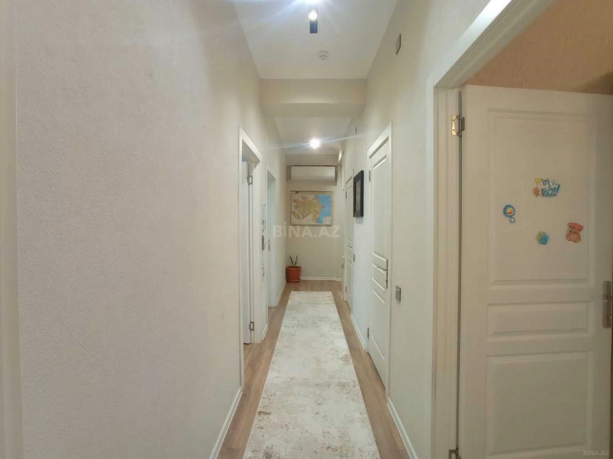 Satılır 3 otaqlı mənzil 94 m²