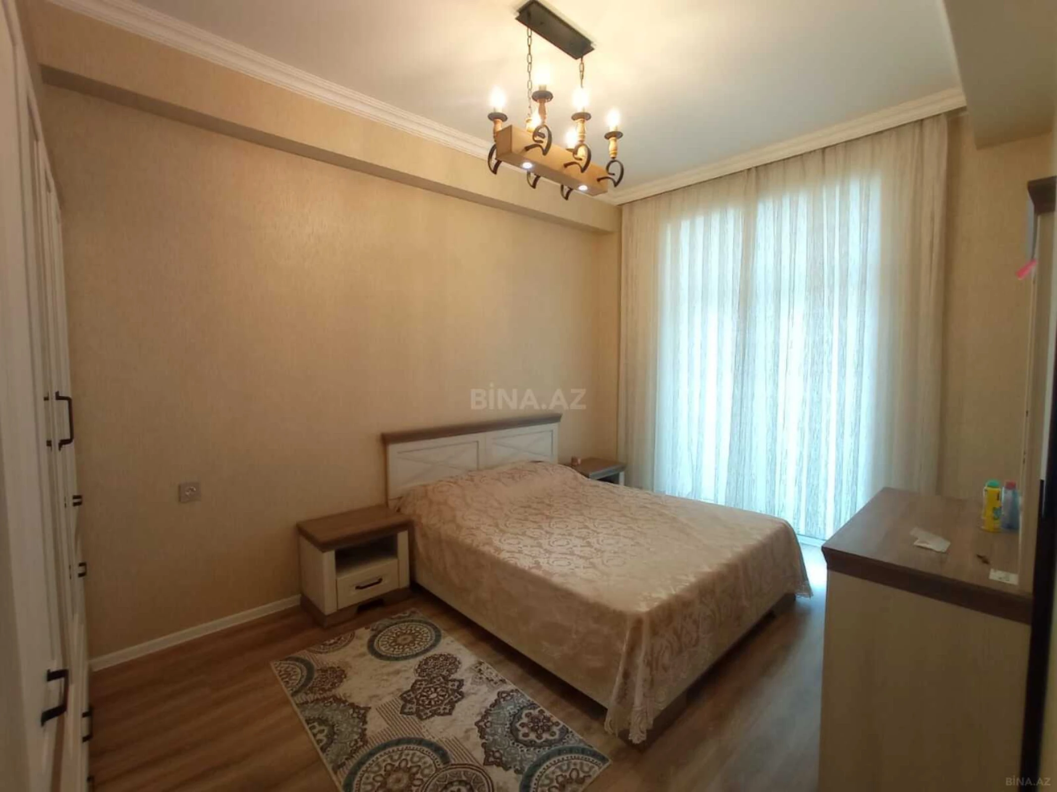 Satılır 3 otaqlı mənzil 94 m²