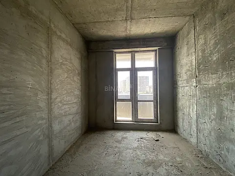 Satılır 3 otaqlı mənzil 129 m²