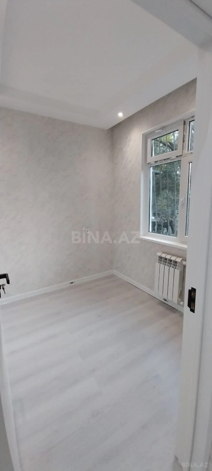 Satılır 3 otaqlı mənzil 58 m²