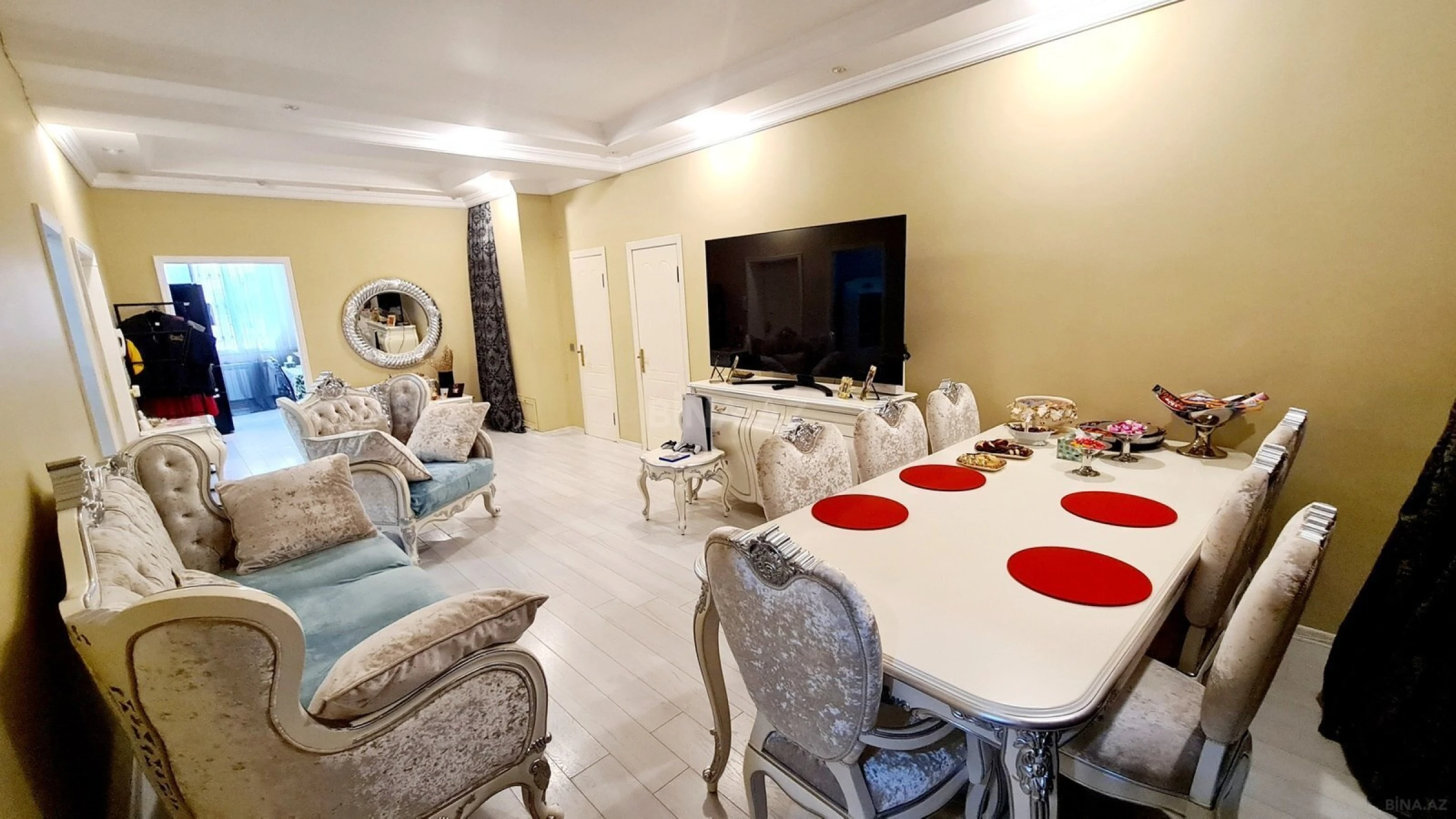 Satılır 3 otaqlı mənzil 95 m²