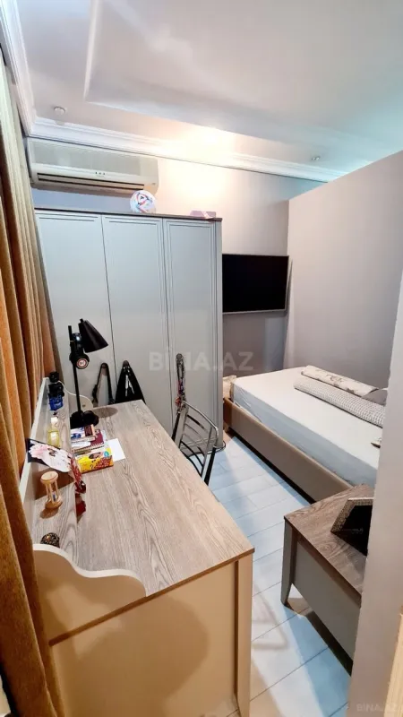 Satılır 3 otaqlı mənzil 95 m²